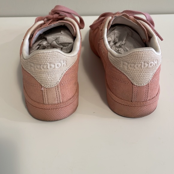 Reebok Suede Shoes - Picture 4 of 5
